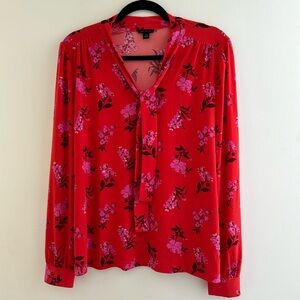 Ann Taylor blouse size M